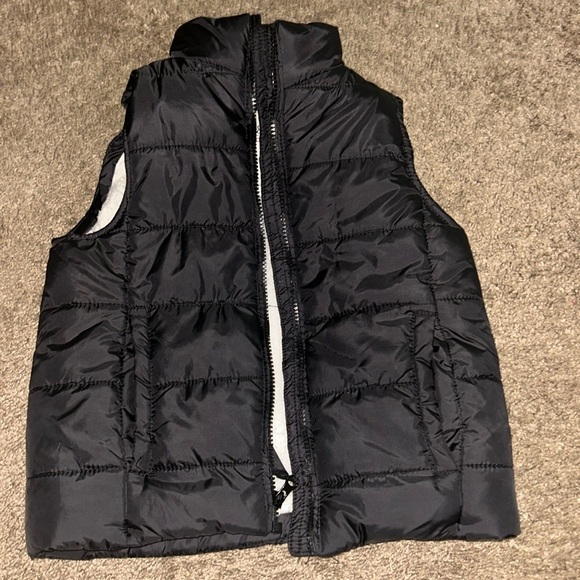 Vests - Picture 1 of 3